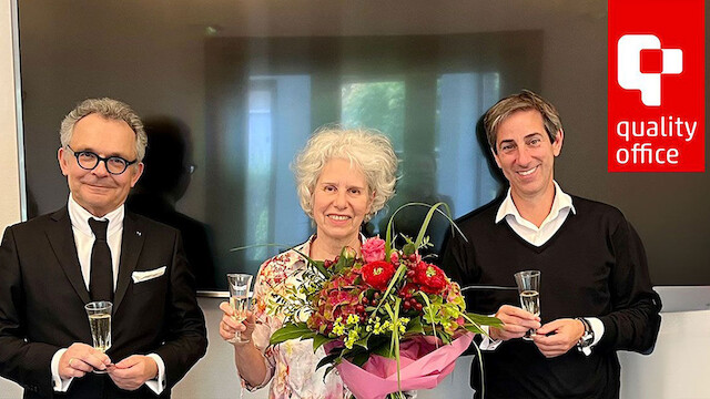 Helga Heymann, zuständig für die Quality Office Produkte, feiert 10-jähriges Dienstjubiläum